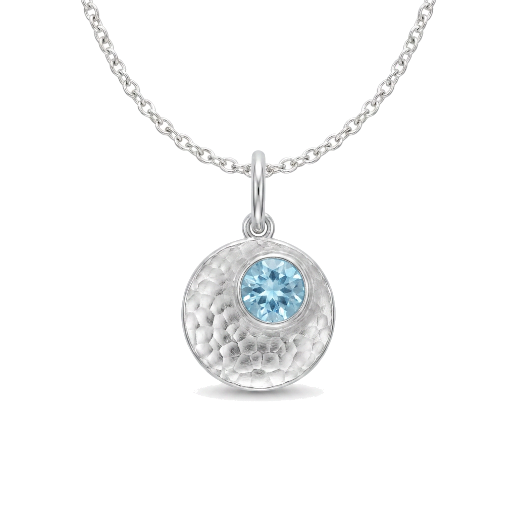 Кулон Dragon Pale blue — металлический кулон с чеканкой и круглым голубым камнем на цепи.